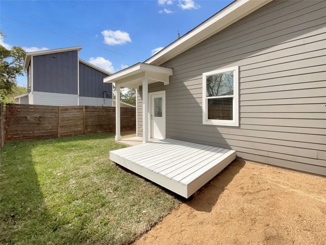6213 Felix Ave B, Austin, TX 78741