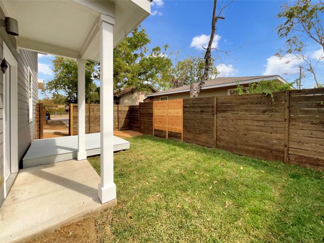 6213 Felix Ave B, Austin, TX 78741