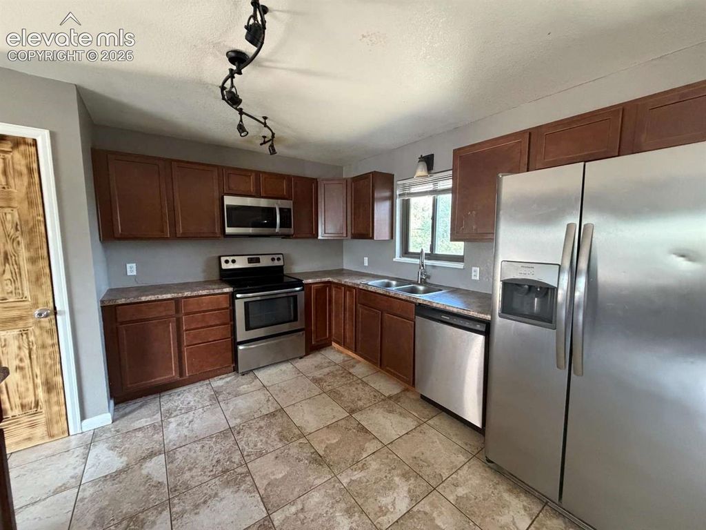 522 Clearview Drive, Fountain, CO 80817 — photo 3