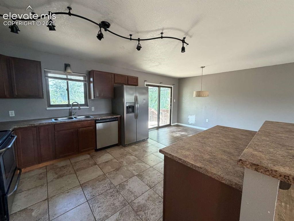 522 Clearview Drive, Fountain, CO 80817 — photo 4