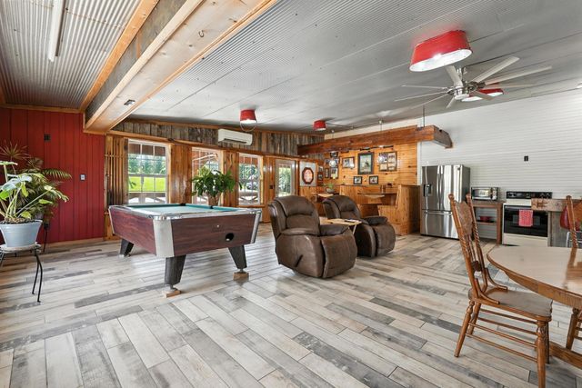 1880 Clydeton Rd, Waverly, TN 37185