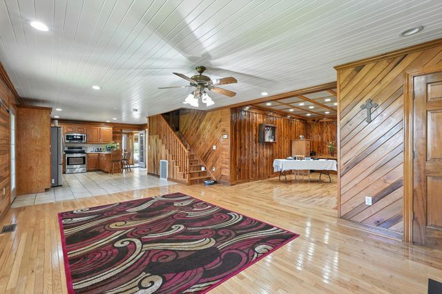 1880 Clydeton Rd, Waverly, TN 37185