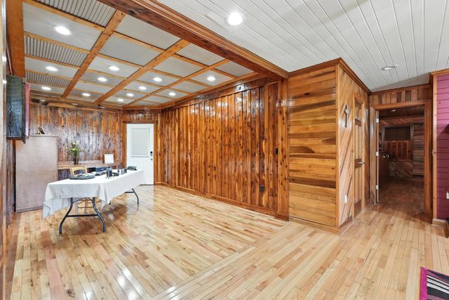 1880 Clydeton Rd, Waverly, TN 37185
