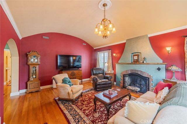 331 N Pine, Anaheim, CA 92805