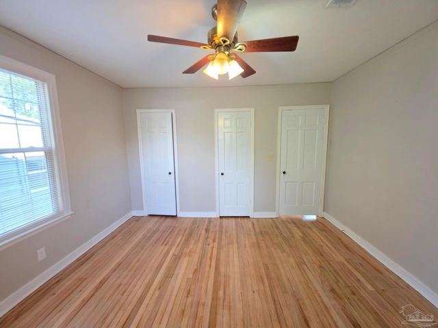 120 W Lakeview Ave, Pensacola, FL 32501