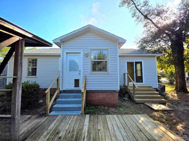 120 W Lakeview Ave, Pensacola, FL 32501