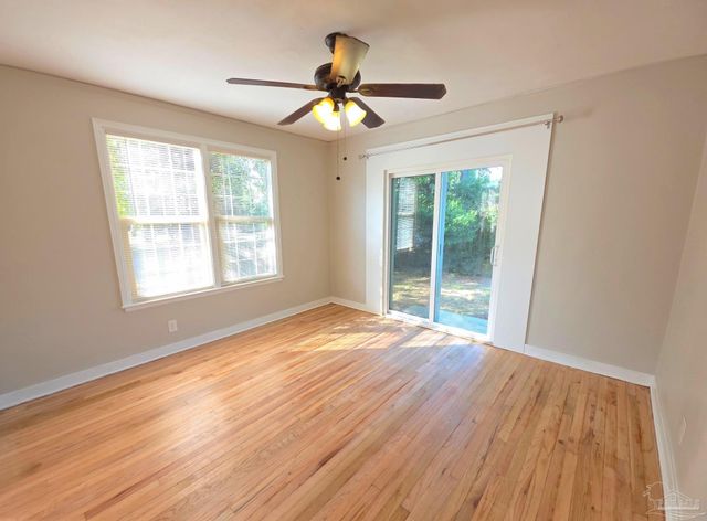 120 W Lakeview Ave, Pensacola, FL 32501