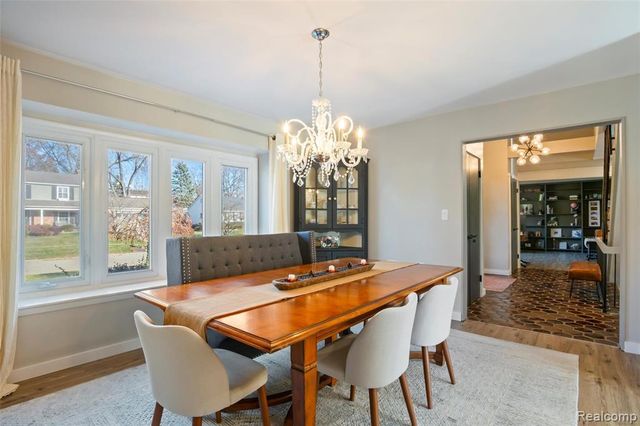 42085 Banbury Road, Northville, MI 48168