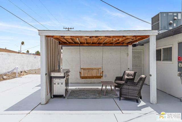 394 W Bon Air Drive, Palm Springs, CA 92262