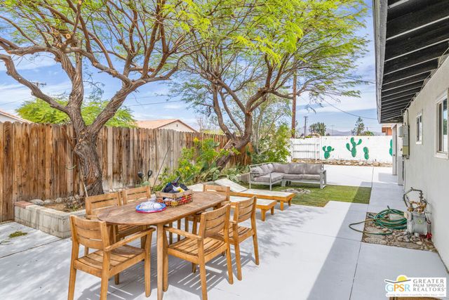 394 W Bon Air Drive, Palm Springs, CA 92262