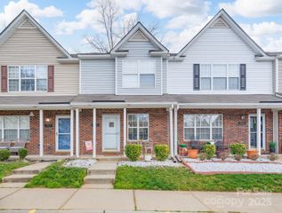 331 Wilkes Place Drive, Fort Mill, SC 29715