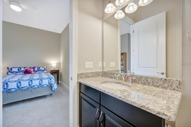 10131 CRAFTSMAN PARK WAY, Palmetto, FL 34221