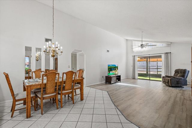 5400 34TH STREET W A12, Bradenton, FL 34210