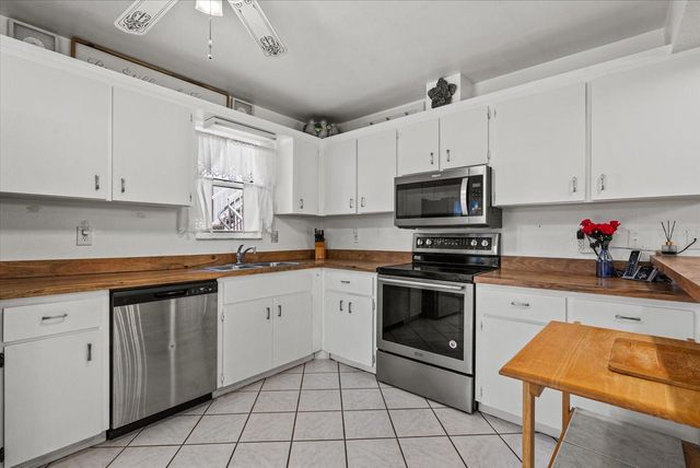 5400 34TH STREET W A12, Bradenton, FL 34210