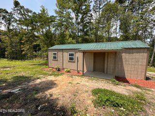 1019 Sunshine Estates Rd, Jamestown, TN 38556