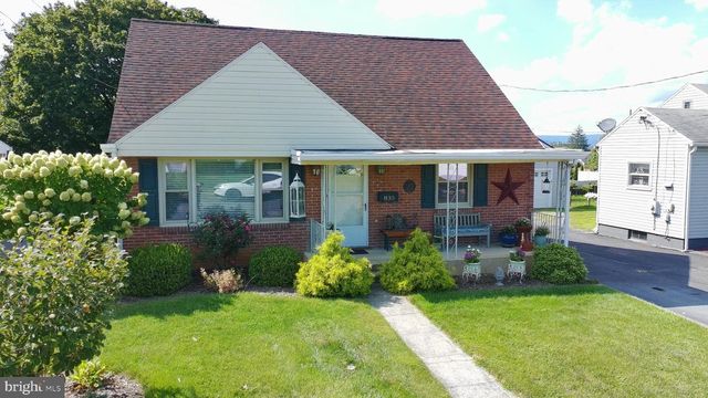 835 MIDDLE ST, Chambersburg, PA 17201