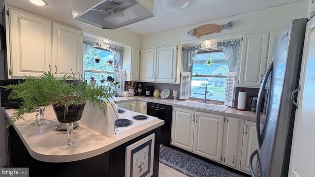 835 MIDDLE ST, Chambersburg, PA 17201