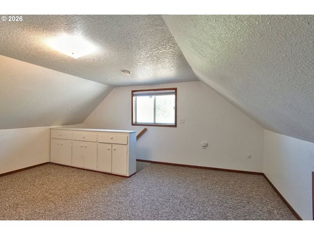 489 S 18TH Ave, Cornelius, OR 97113