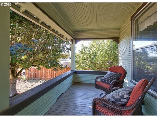 489 S 18TH Ave, Cornelius, OR 97113