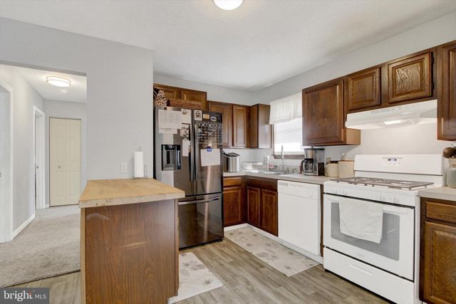 29 MEADOWVIEW DR, Hanover, PA 17331