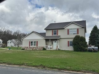 7448 Texas Heights Avenue, Kalamazoo, MI 49009