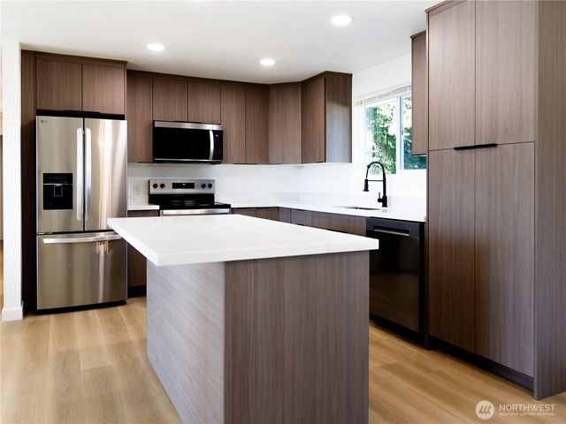 11005 SE 248th Street, Kent, WA 98030