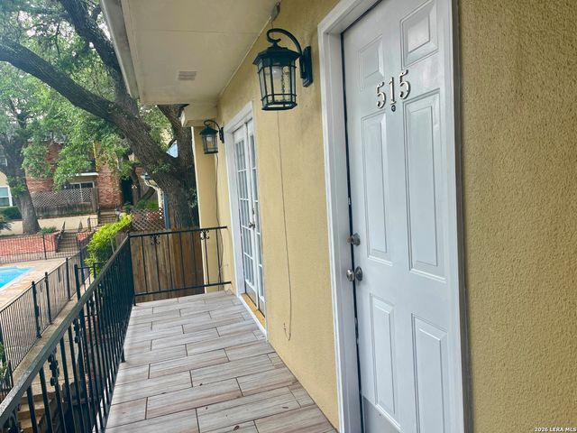 6718 Callaghan Rd Apt 515, San Antonio, TX 78229