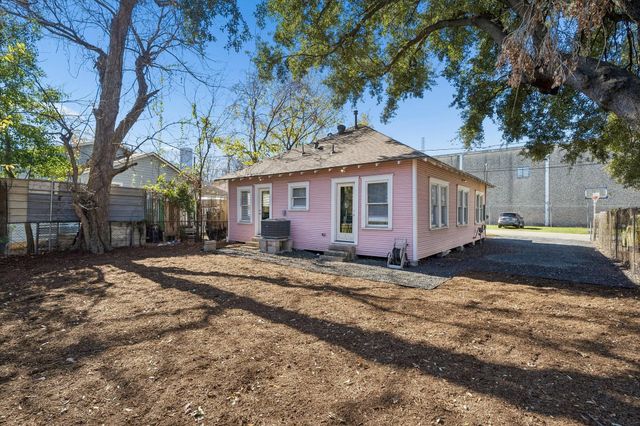 1804 Fletcher Street, Houston, TX 77009