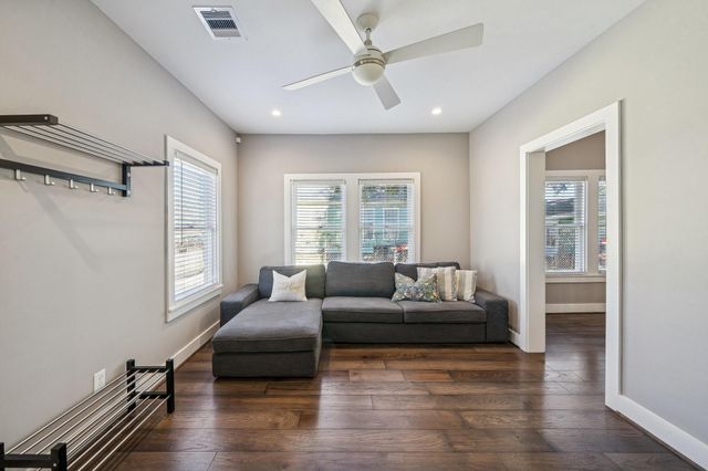 1804 Fletcher Street, Houston, TX 77009