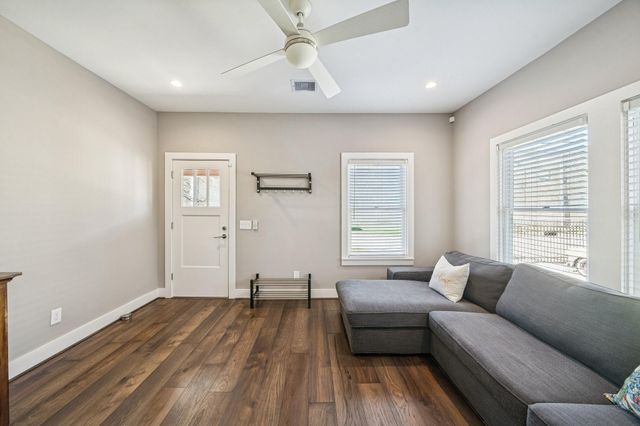 1804 Fletcher Street, Houston, TX 77009