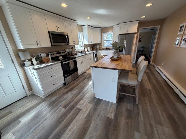 78928 150th Street, Albert Lea, MN 56007