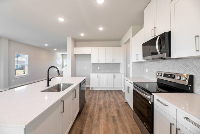 4013 Lecroy Court, Midlothian, TX 76065