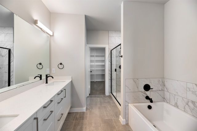 4013 Lecroy Court, Midlothian, TX 76065