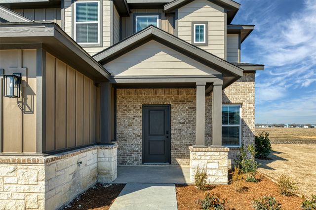 4013 Lecroy Court, Midlothian, TX 76065