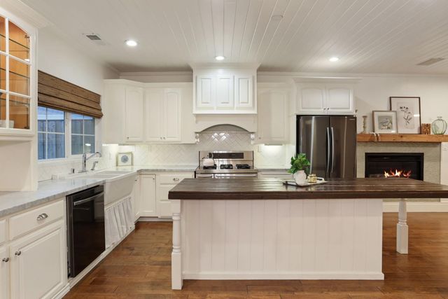 240 3rd St, Galt, CA 95632