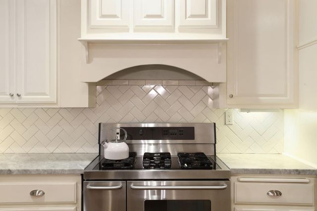 240 3rd St, Galt, CA 95632