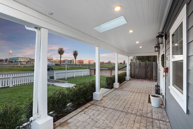 240 3rd St, Galt, CA 95632