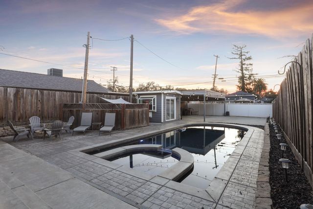 240 3rd St, Galt, CA 95632