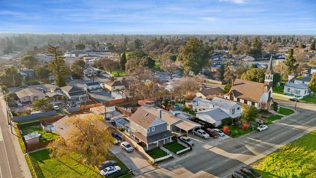 240 3rd St, Galt, CA 95632