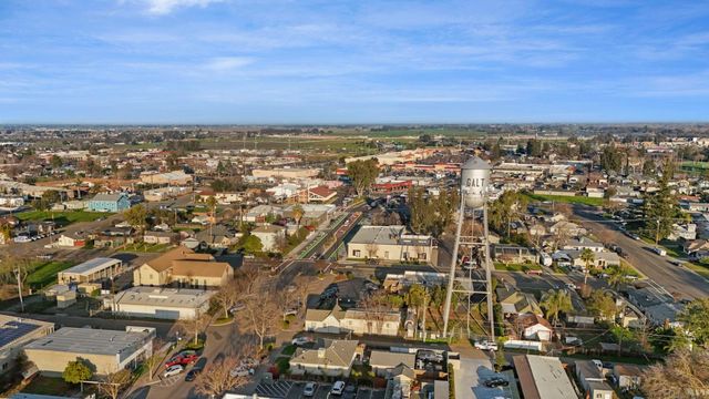 240 3rd St, Galt, CA 95632