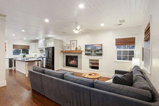 240 3rd St, Galt, CA 95632