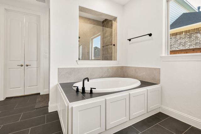 4125 Fall Aster Way, Aubrey, TX 76227
