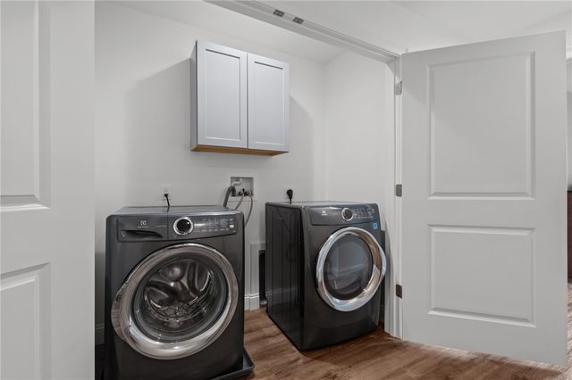 141 Old Main Street B, Lincoln, RI 02838