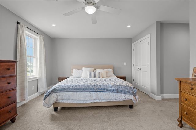 141 Old Main Street B, Lincoln, RI 02838