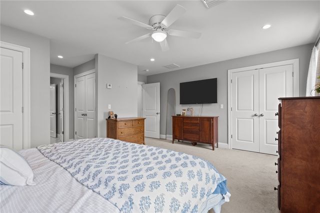 141 Old Main Street B, Lincoln, RI 02838