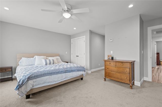 141 Old Main Street B, Lincoln, RI 02838