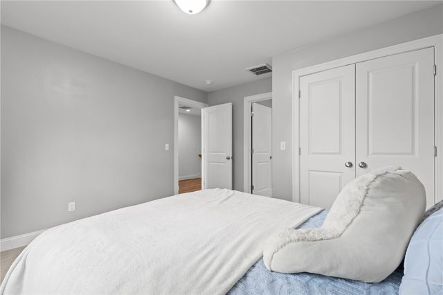 141 Old Main Street B, Lincoln, RI 02838