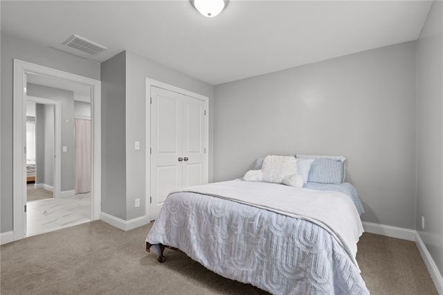 141 Old Main Street B, Lincoln, RI 02838