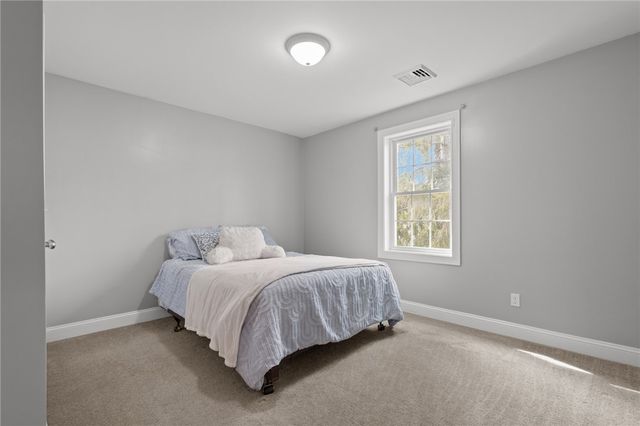 141 Old Main Street B, Lincoln, RI 02838