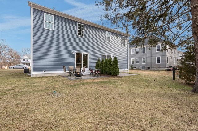 141 Old Main Street B, Lincoln, RI 02838